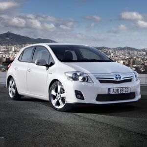 Auris | 2010-2013